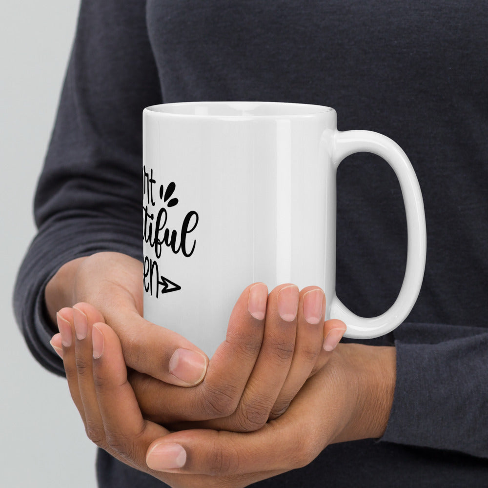 SMART BEAUTIFUL QUEEN mug