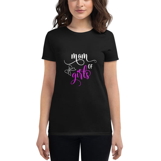 MOM OF GIRLS W t-shirt