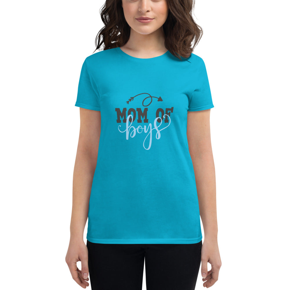 MOM OF BOYS t-shirt