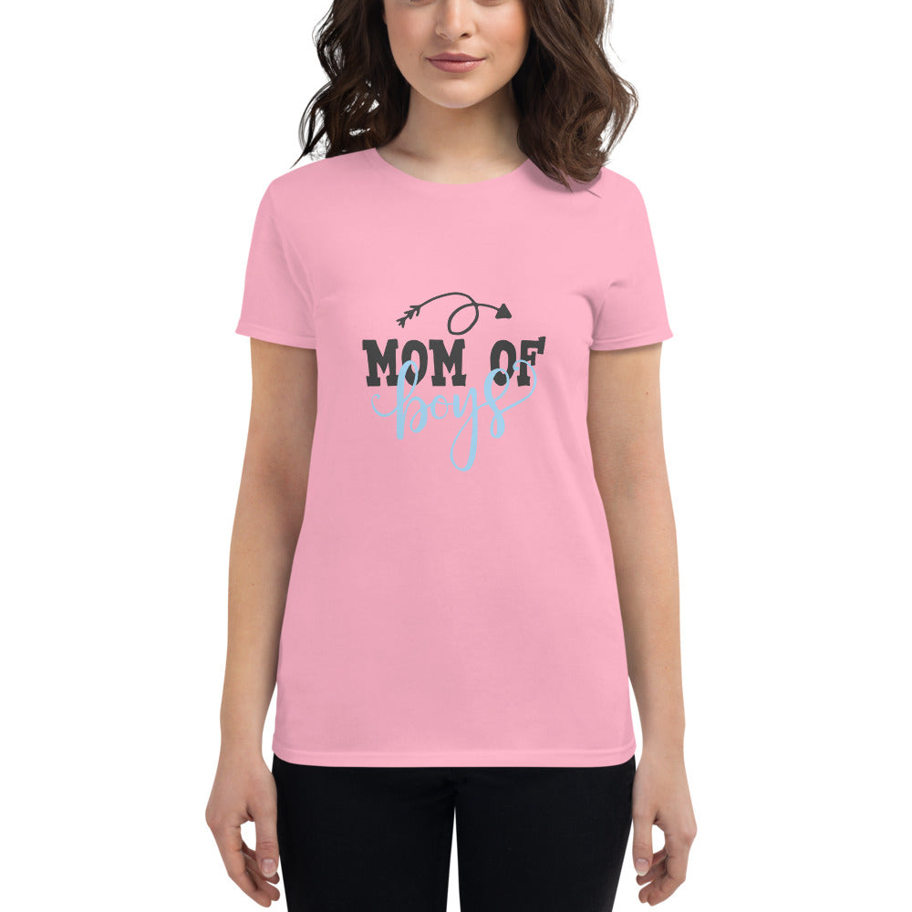 MOM OF BOYS t-shirt