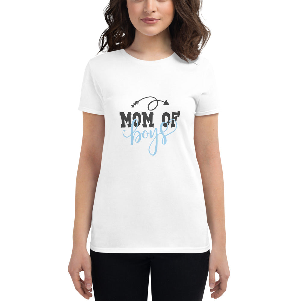 MOM OF BOYS t-shirt